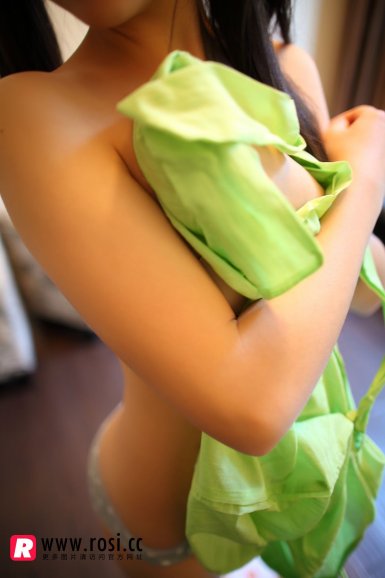 津巴布韦总统92岁生日 蛋糕重184斤花费百万(图)_www.kaiyun.cn(图2)